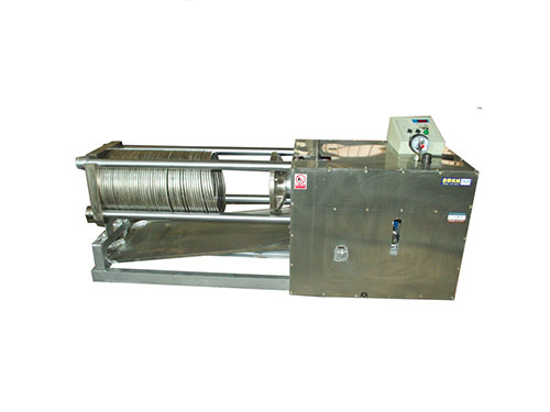 不銹鋼材質(zhì)全自動(dòng)臥式液壓榨油機(jī)DLW-100DS,自動(dòng)壓榨退榨，古法榨油機(jī)
